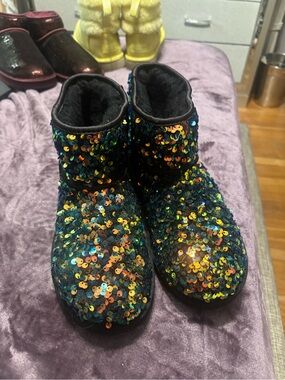 UGG Kids Black Stellar Sparkle Sequin Boots